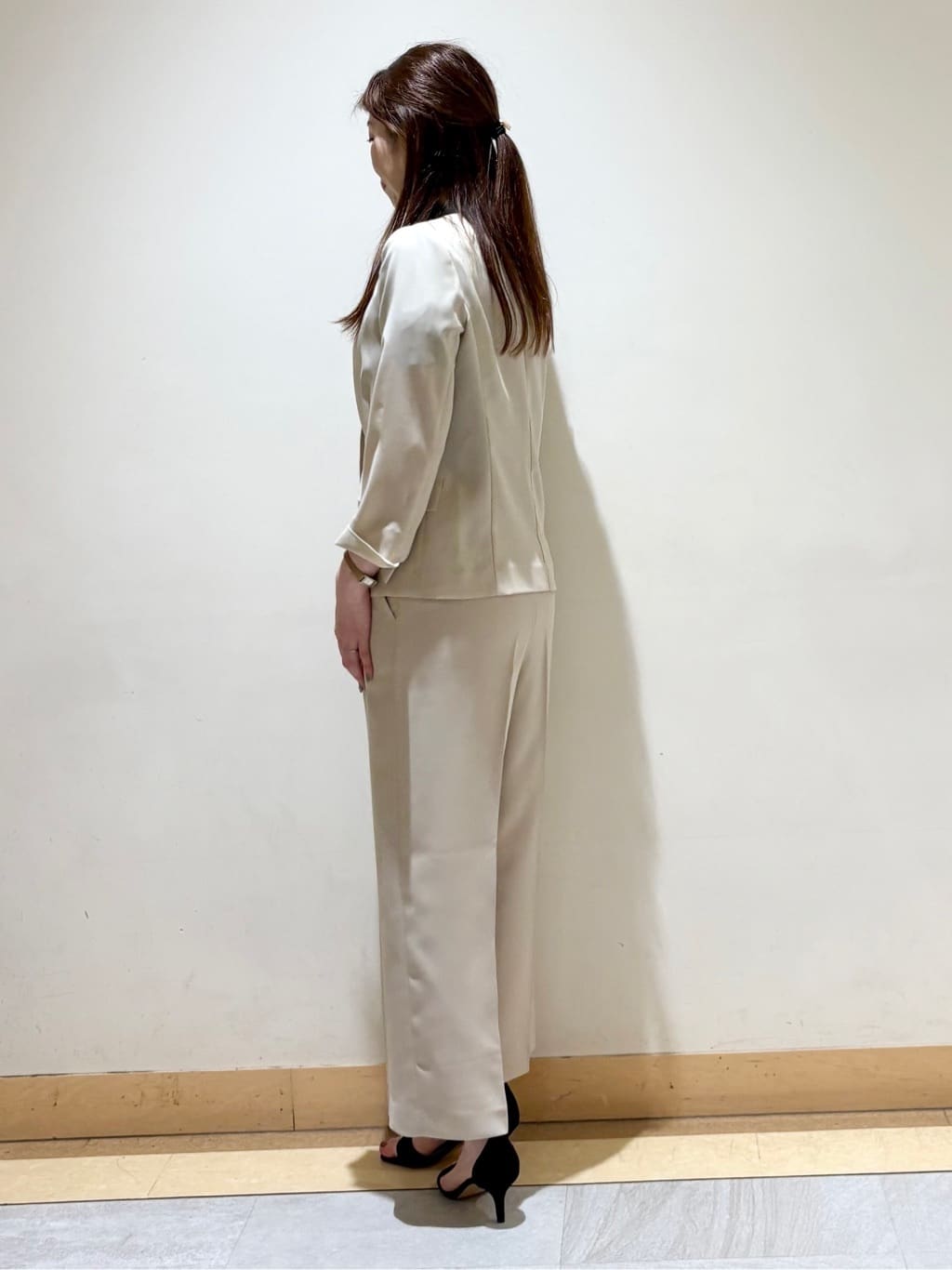 sakiさんの「COUP DE CHANCE｜【手洗い可／通勤】ノーカラージャケット」を使ったコーディネート