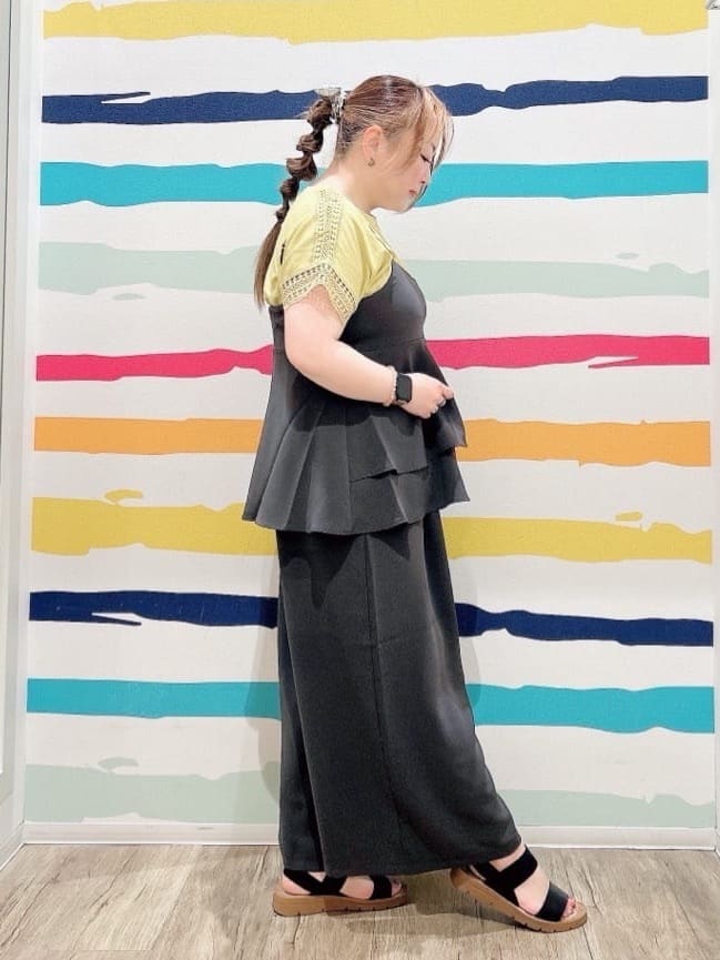 Peeさんの「SHOO･LA･RUE｜【S-LL/セットアップ可/ひんやり】女性らしさ溢れる ティアードキャミソール」を使ったコーディネート