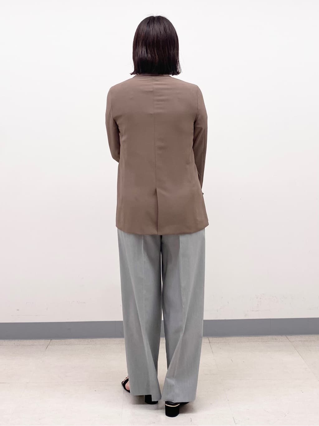 YUKARIさんの「INDIVI｜【軽く羽織れる！】ダブルジャケット」を使ったコーディネート