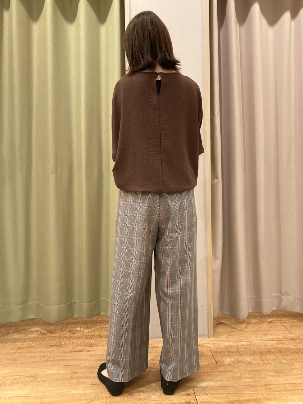 hashiさんの「SHOO･LA･RUE｜【洗濯後しわになりにくい】さらっとタッチの 5分袖ドルマンブラウス」を使ったコーディネート