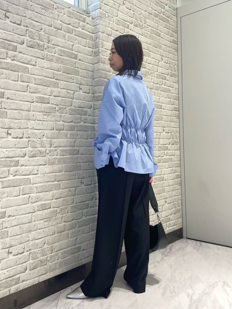 Mikoさんの「INDIVI｜Comfy SET UP｜イージーストレートワイドパンツ【セットアップ対応／通勤/カセット服】」を使ったコーディネート