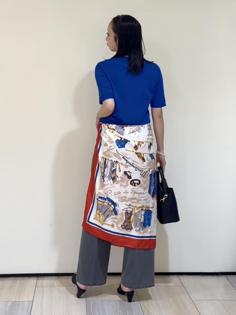 YUKAさんの「UNTITLED｜【グレー/ブルー/ジーンズ】ソフトワイドデニムパンツ」を使ったコーディネート