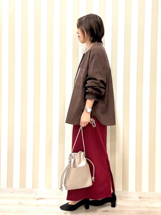 pieceさんの「SHOO･LA･RUE｜グラフィックアソート ベーシックロンT」を使ったコーディネート