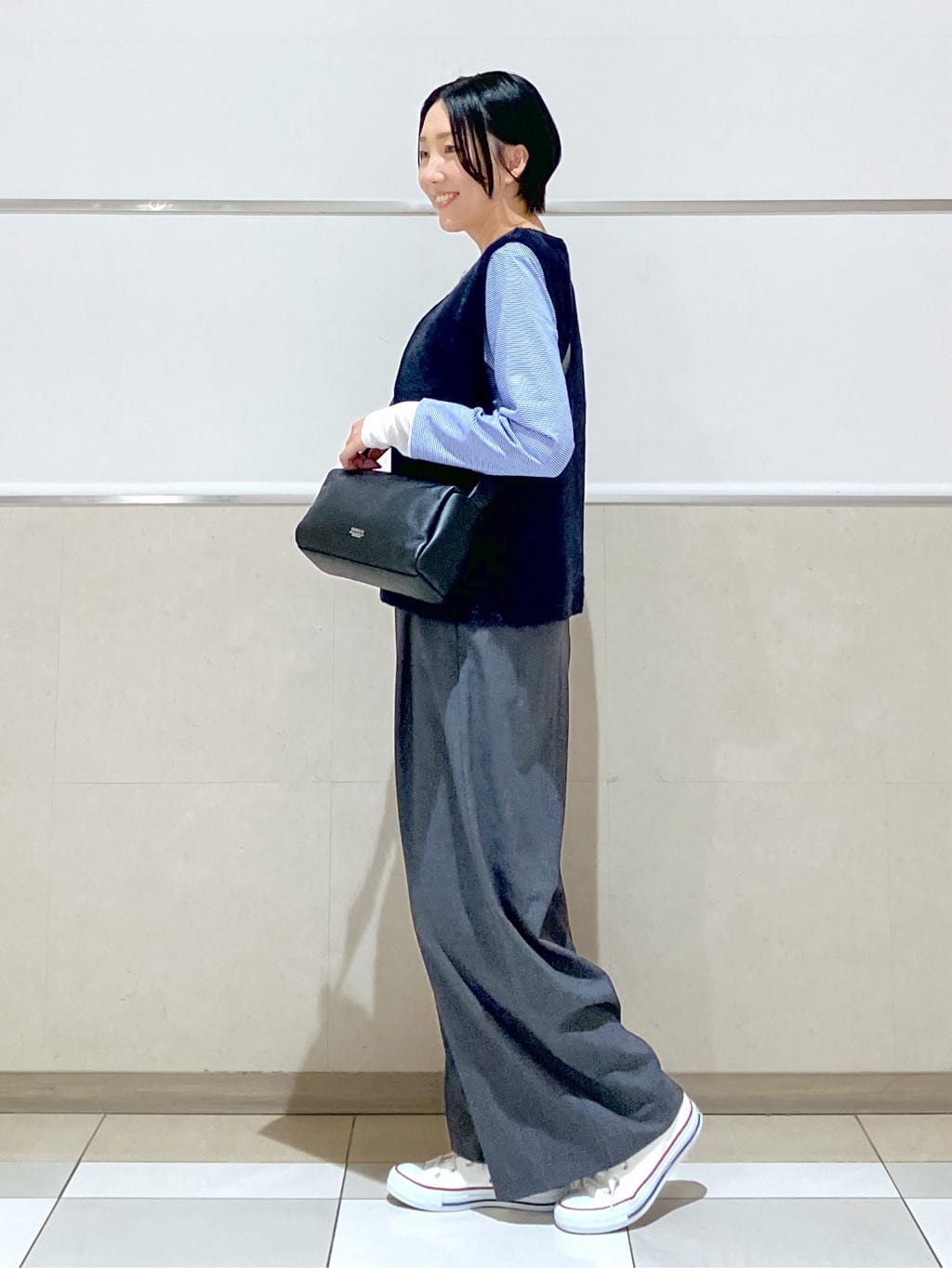 eriko さんの「Dessin｜【セットアップ可・洗える】ハイウエストタックパンツ」を使ったコーディネート