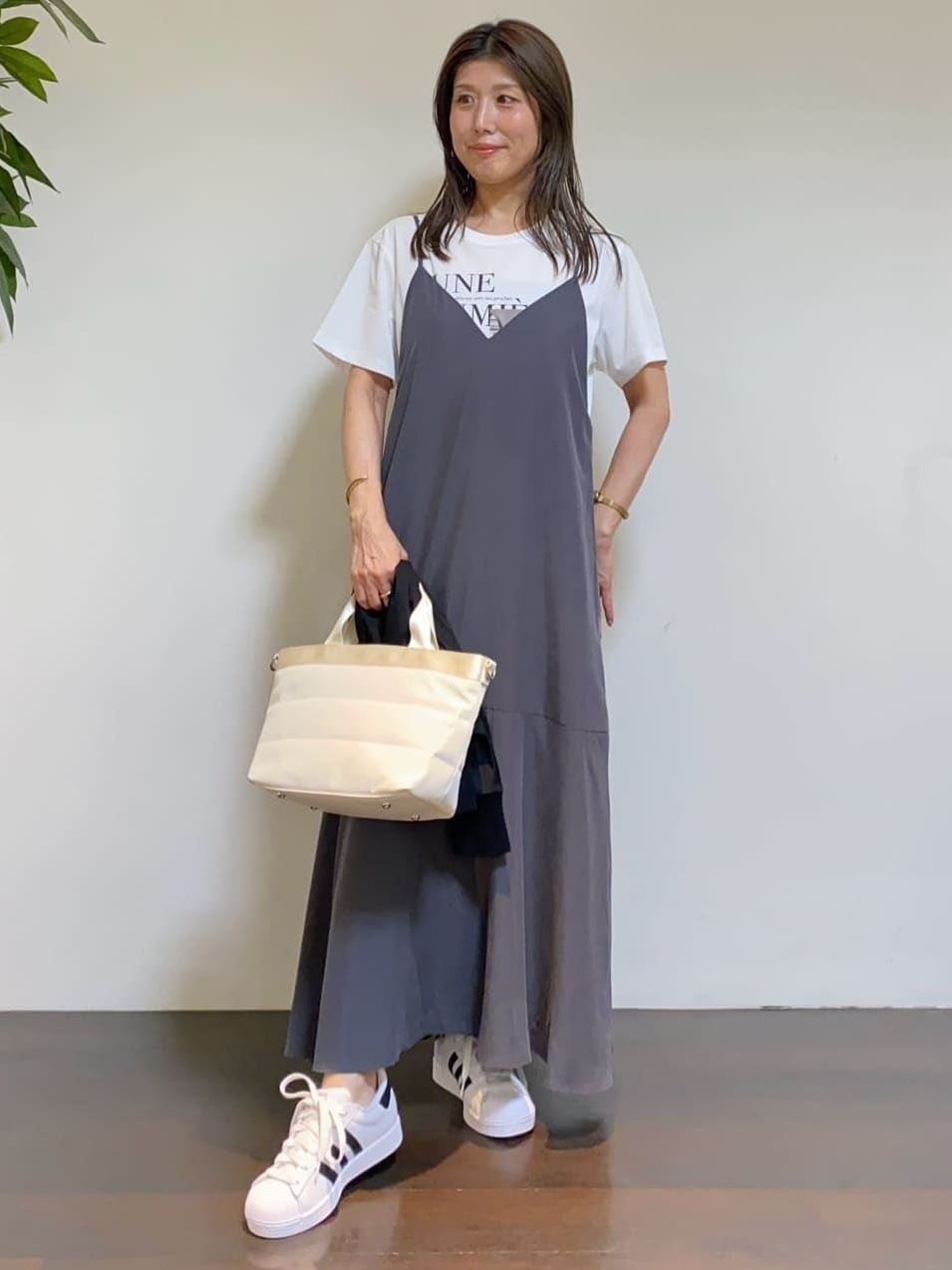 tomoさんの「UNTITLED｜【ロゴT/プリントT】グラフィックTシャツ」を使ったコーディネート