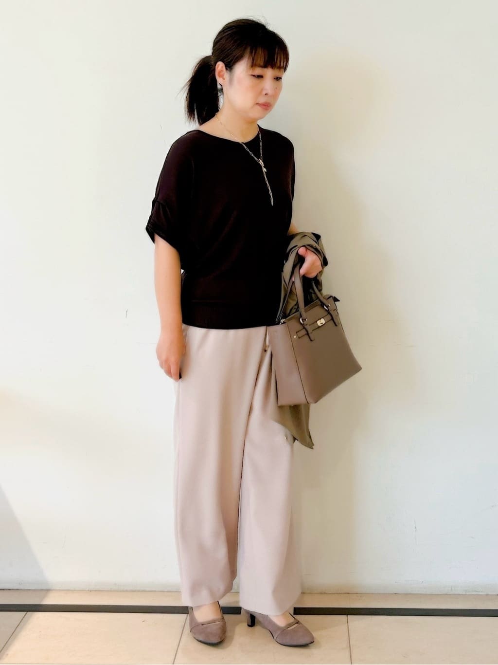 ひーさんの「Reflect｜【パンツにもスカートにも合わせやすい◎】ライティブルゾン」を使ったコーディネート