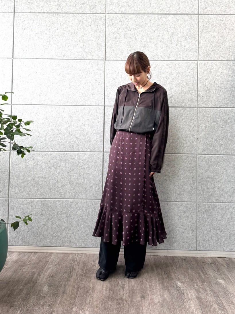 designer yukaさんの「CODE A｜blooming flower wrap skirt」を使ったコーディネート