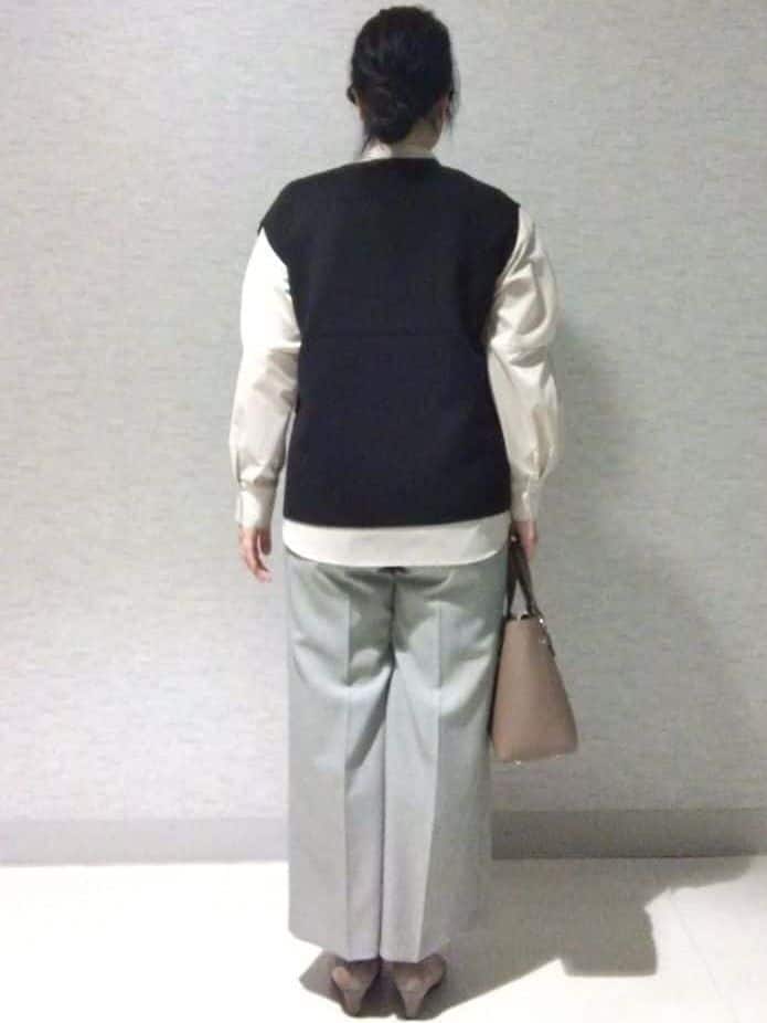 sakoさんの「Reflect｜【さらっと一枚で決まる／重ね着にもおすすめ◎】タックスリーブシャツブラウス」を使ったコーディネート