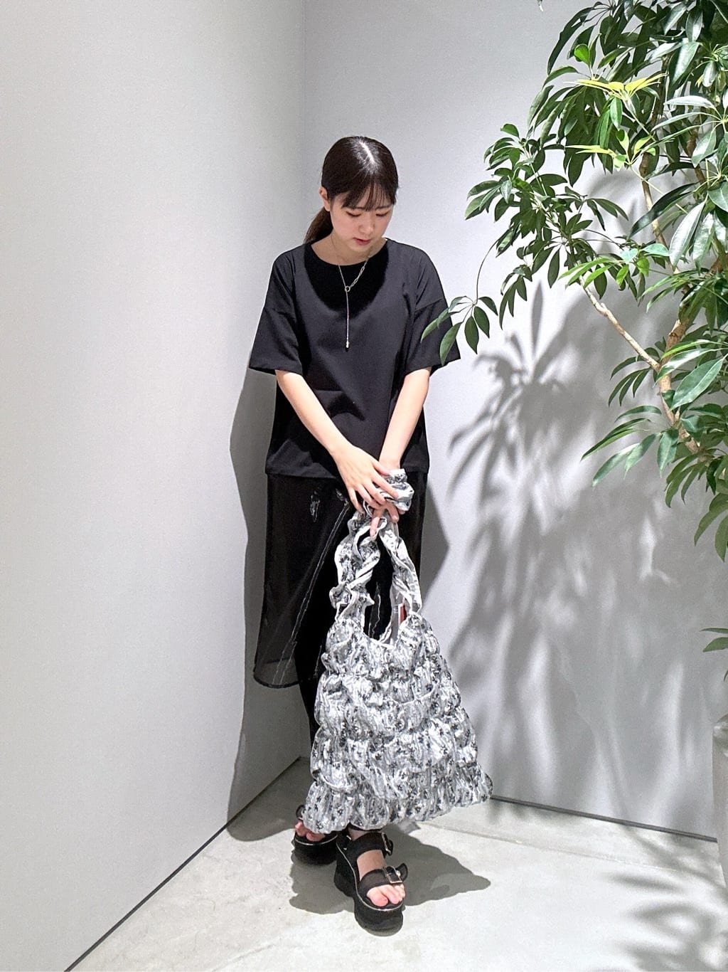 Renoさんの「INDIVI｜シアードッキングTシャツ」を使ったコーディネート