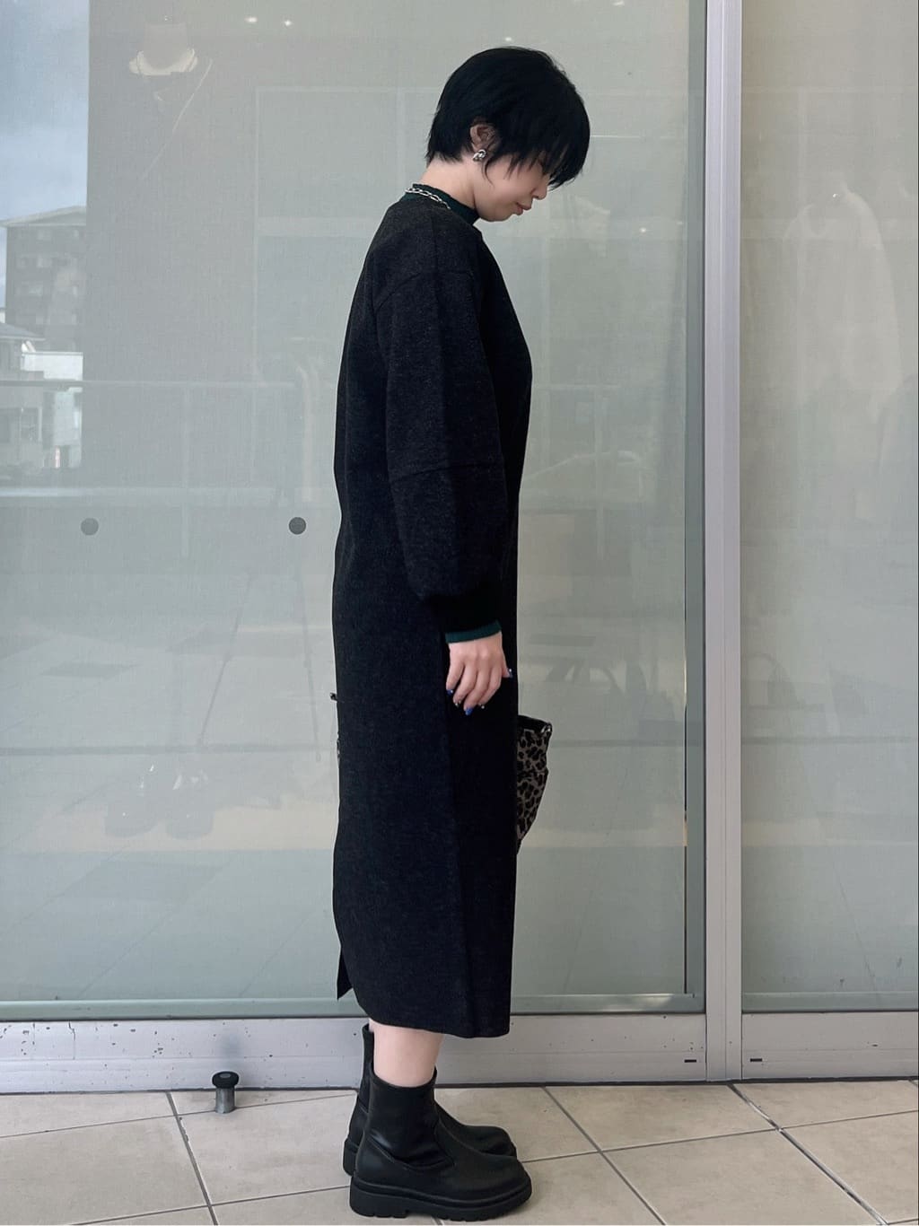 yo-koさんの「OPAQUE.CLIP｜ストレッチメルトンキーネックワンピ【洗濯機OK】」を使ったコーディネート
