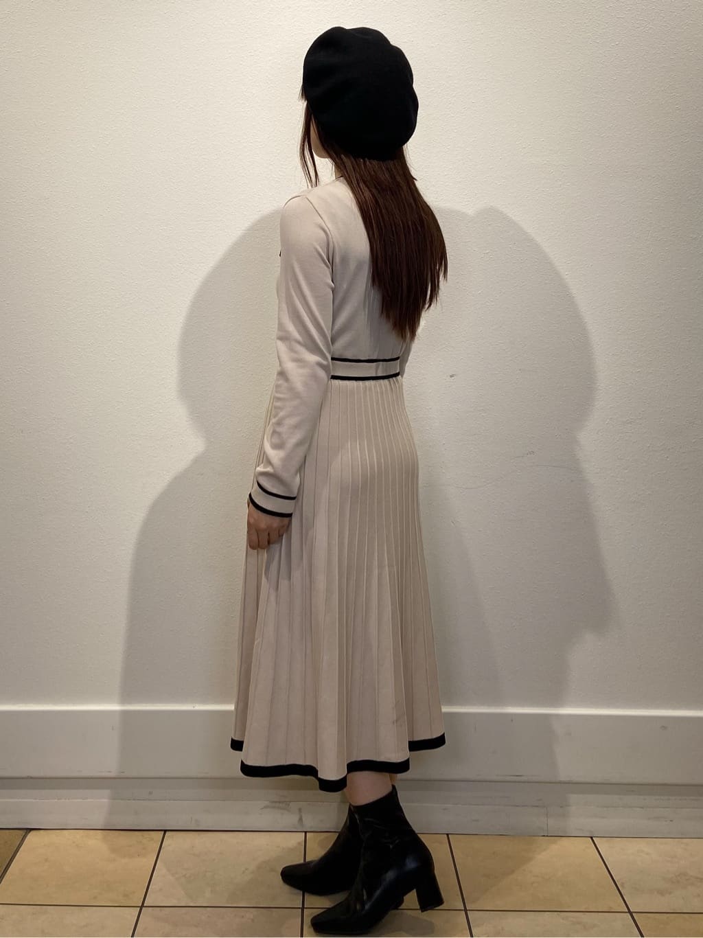 kimiさんの「index｜バイカラードッキング風ニットワンピース【洗濯機OK／抗ピル】」を使ったコーディネート