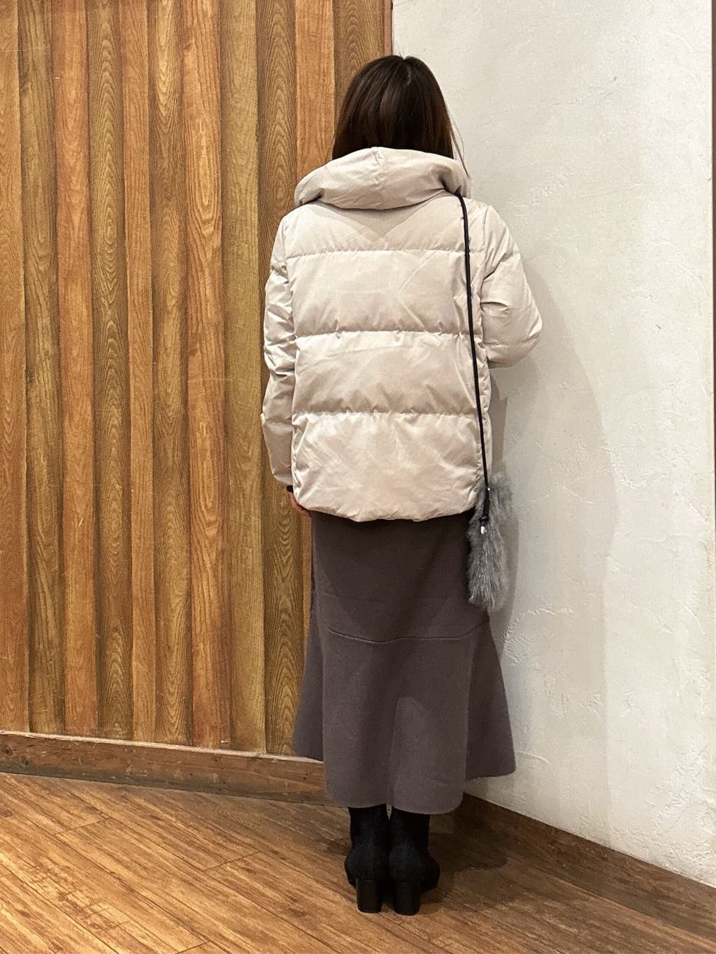 saaさんの「SHOO･LA･RUE｜【洗濯機可/S-LL】スタイルがすっきりに見える 裾マーメイドニットワンピース」を使ったコーディネート