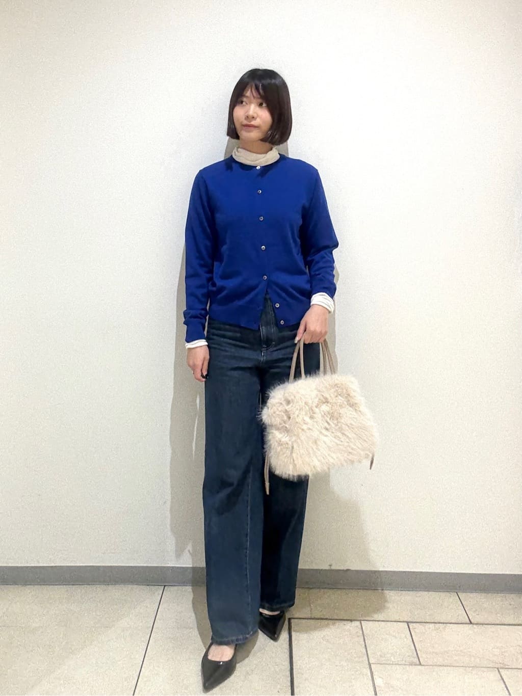 Itoさんの「UNTITLED｜【グレー/ブルー/ジーンズ】ソフトワイドデニムパンツ」を使ったコーディネート