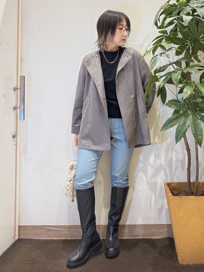 misakiさんの「SHOO･LA･RUE｜【S-LL】上品さを纏う やわらかフェイクスエード ミドル丈ブルゾン」を使ったコーディネート