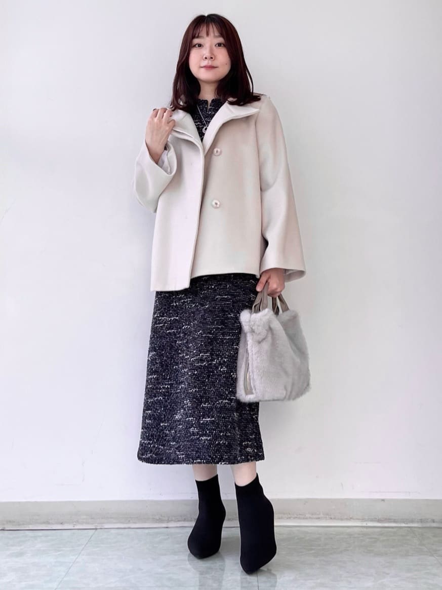 KAHOさんの「UNTITLED｜【洗える/ストレッチ】ツイードジャージワンピース」を使ったコーディネート