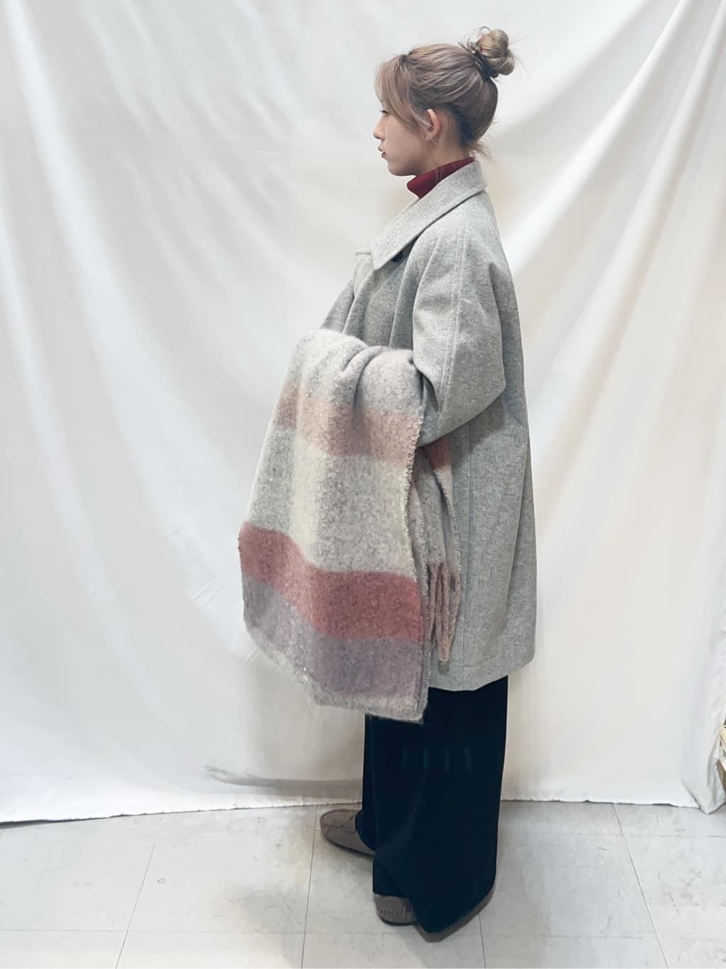 reonさんの「SHOO･LA･RUE｜モカシンローファー」を使ったコーディネート