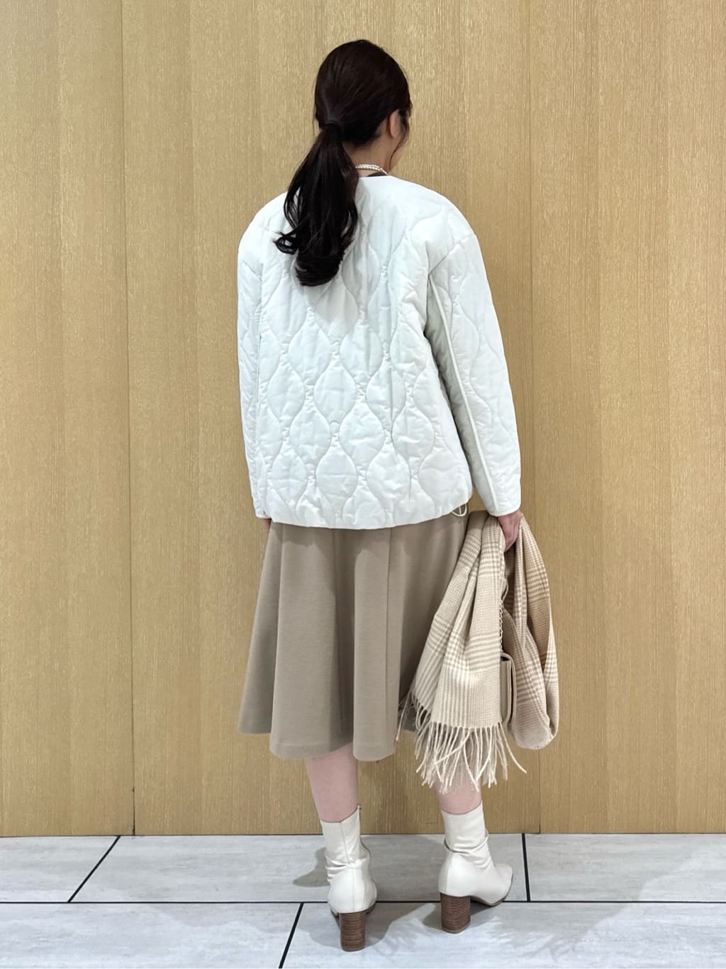 nanaさんの「UNTITLED｜【セットアップ可/ゆったり】ウール混ラメニット」を使ったコーディネート