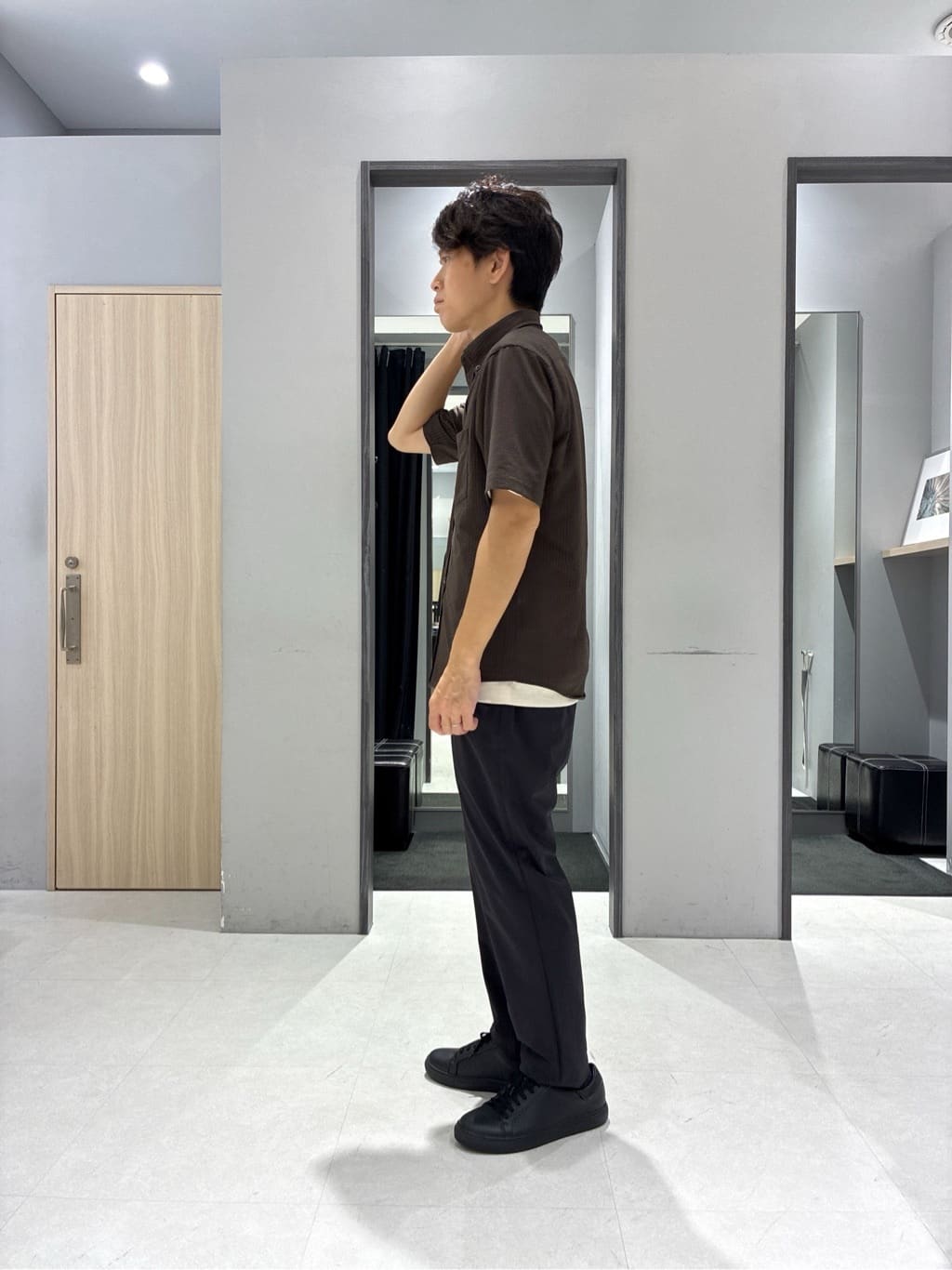 わいずみさんの「TAKEO KIKUCHI｜【COOL CITY WEAR】ストライプジャージ ボタンダウンシャツ /接触冷感」を使ったコーディネート