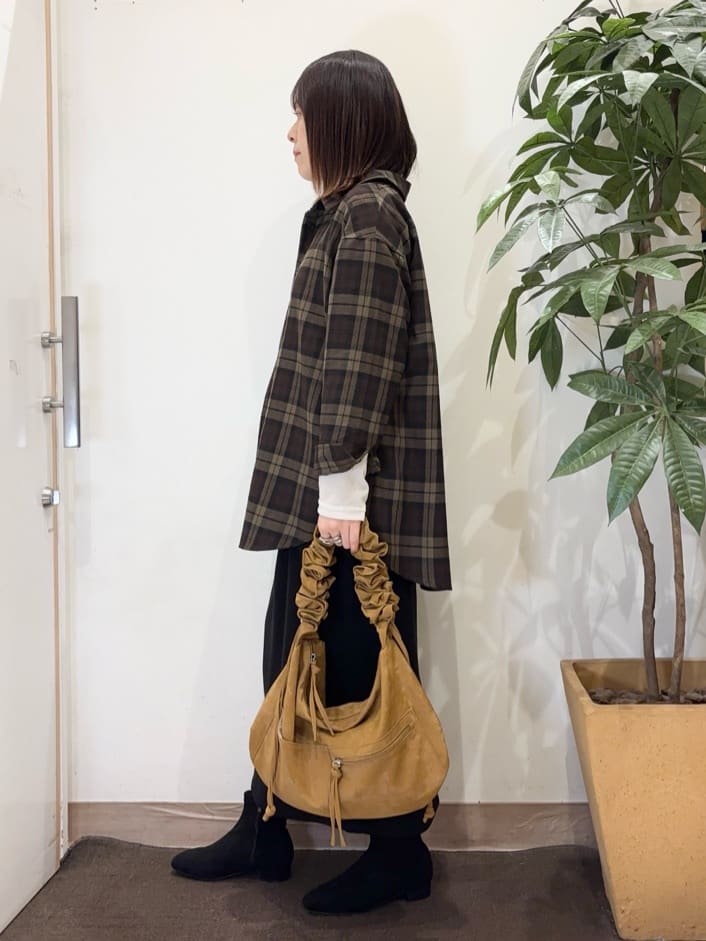 宗形さんの「SHOO･LA･RUE｜【洗える/S-LL】上品見え ベロア調シアートップス」を使ったコーディネート