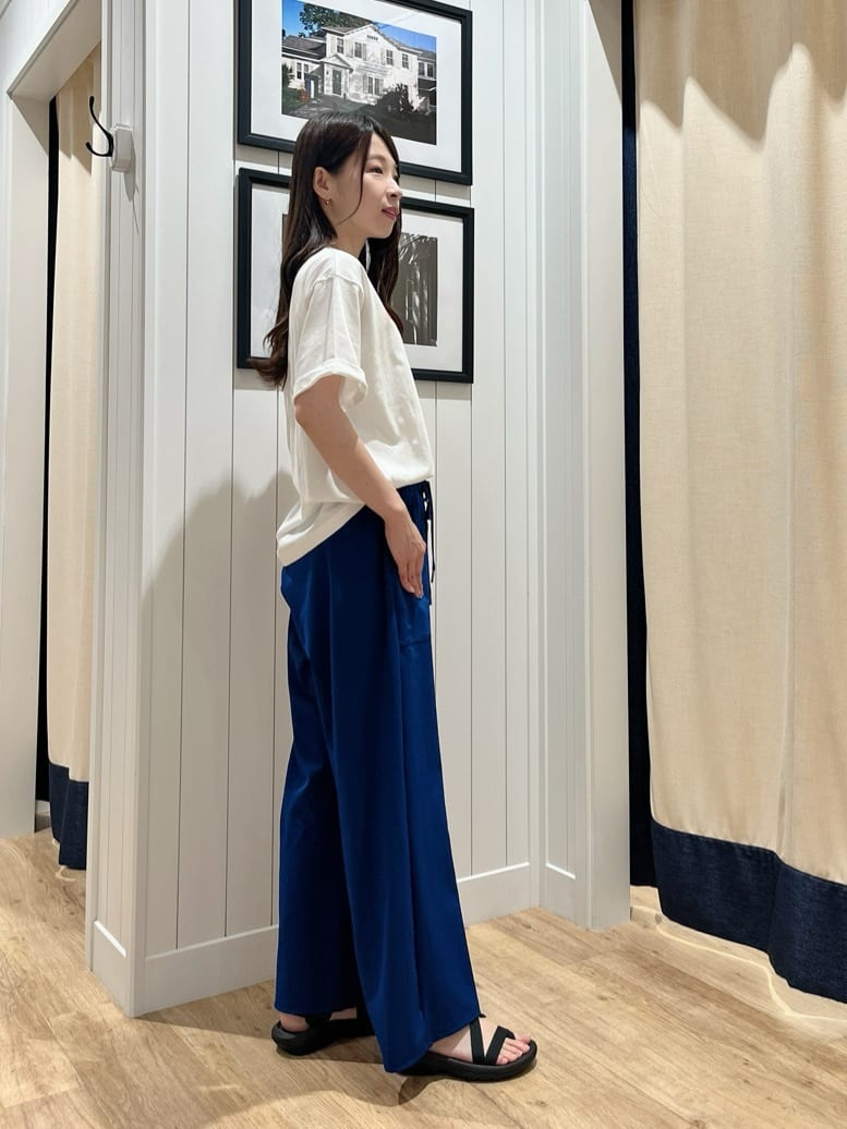 mihoさんの「Dessin｜【洗える】オーガニックコットンロゴTシャツ」を使ったコーディネート