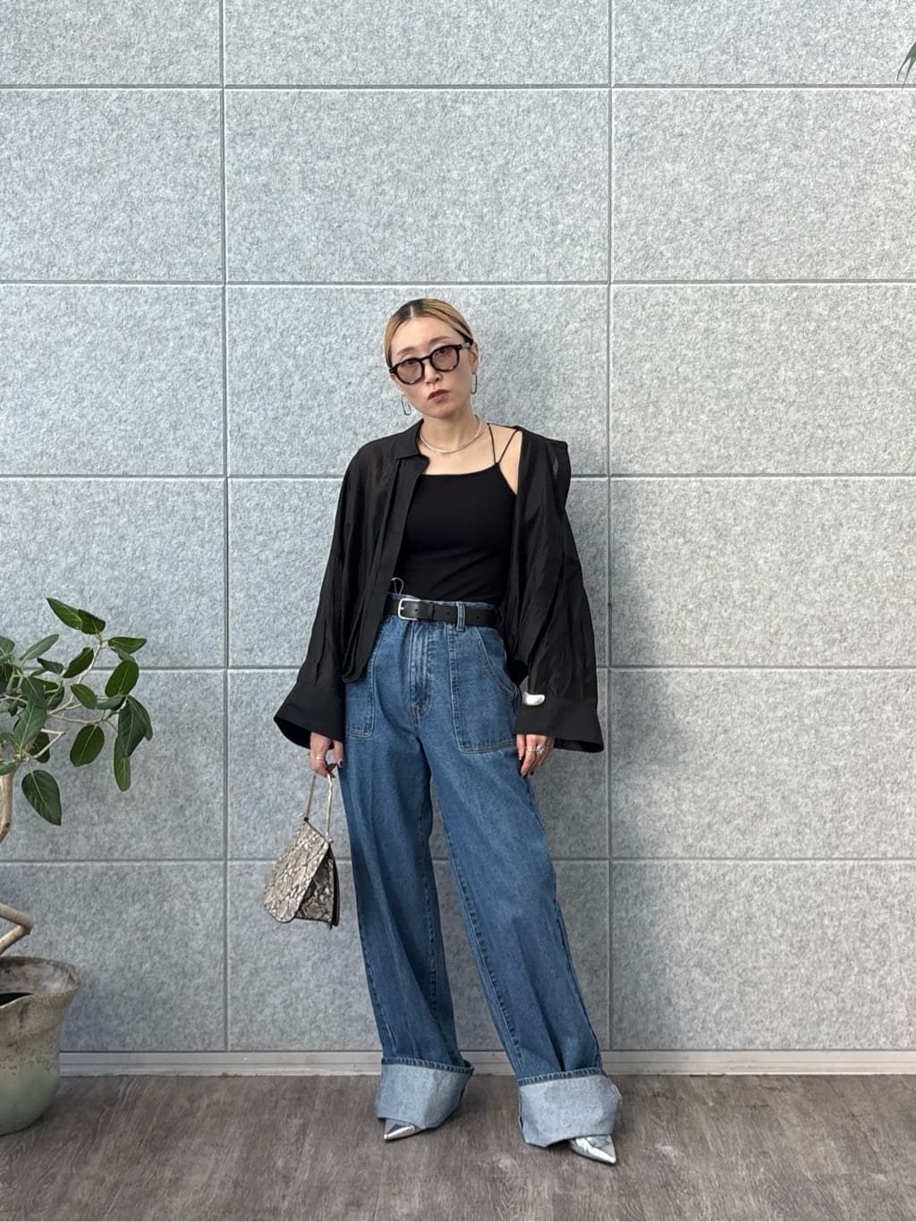 kotakiさんの「INDIVI｜ロールアップデニム」を使ったコーディネート