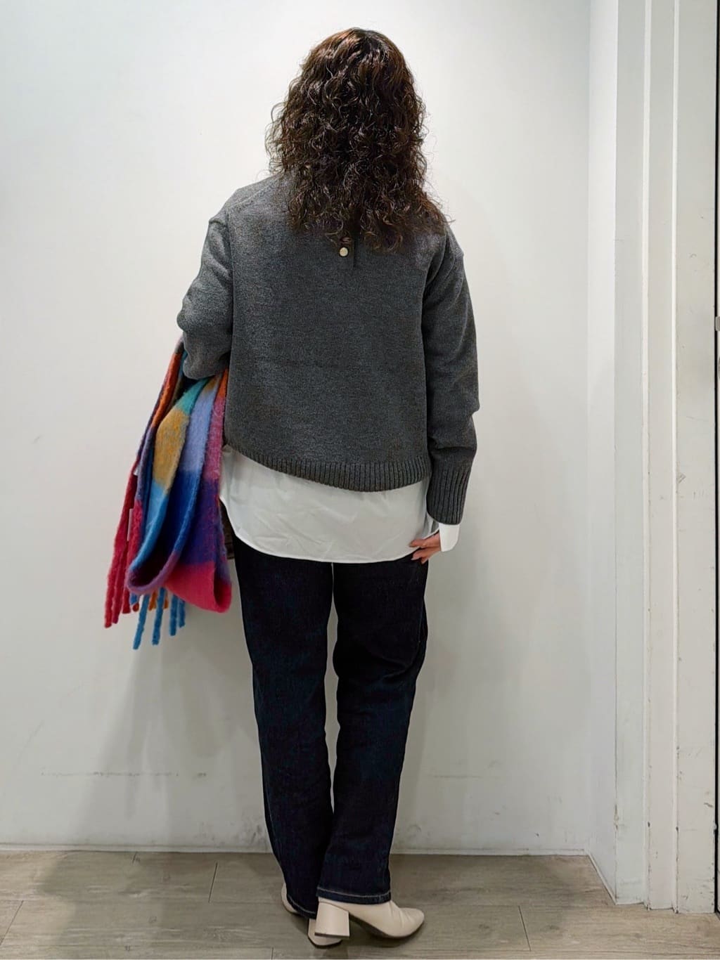 sumicaさんの「OPAQUE.CLIP｜ポケット刺繍レギュラーカラーシャツ【洗濯機OK】」を使ったコーディネート