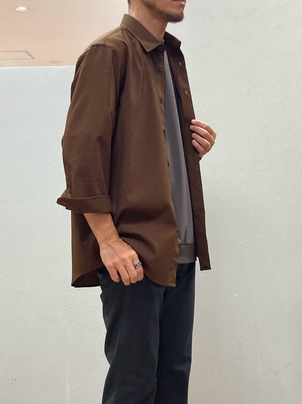シュンさんの「TAKEO KIKUCHI｜【COOL CITY WEAR】DotAir（R）サッカー シャツ」を使ったコーディネート