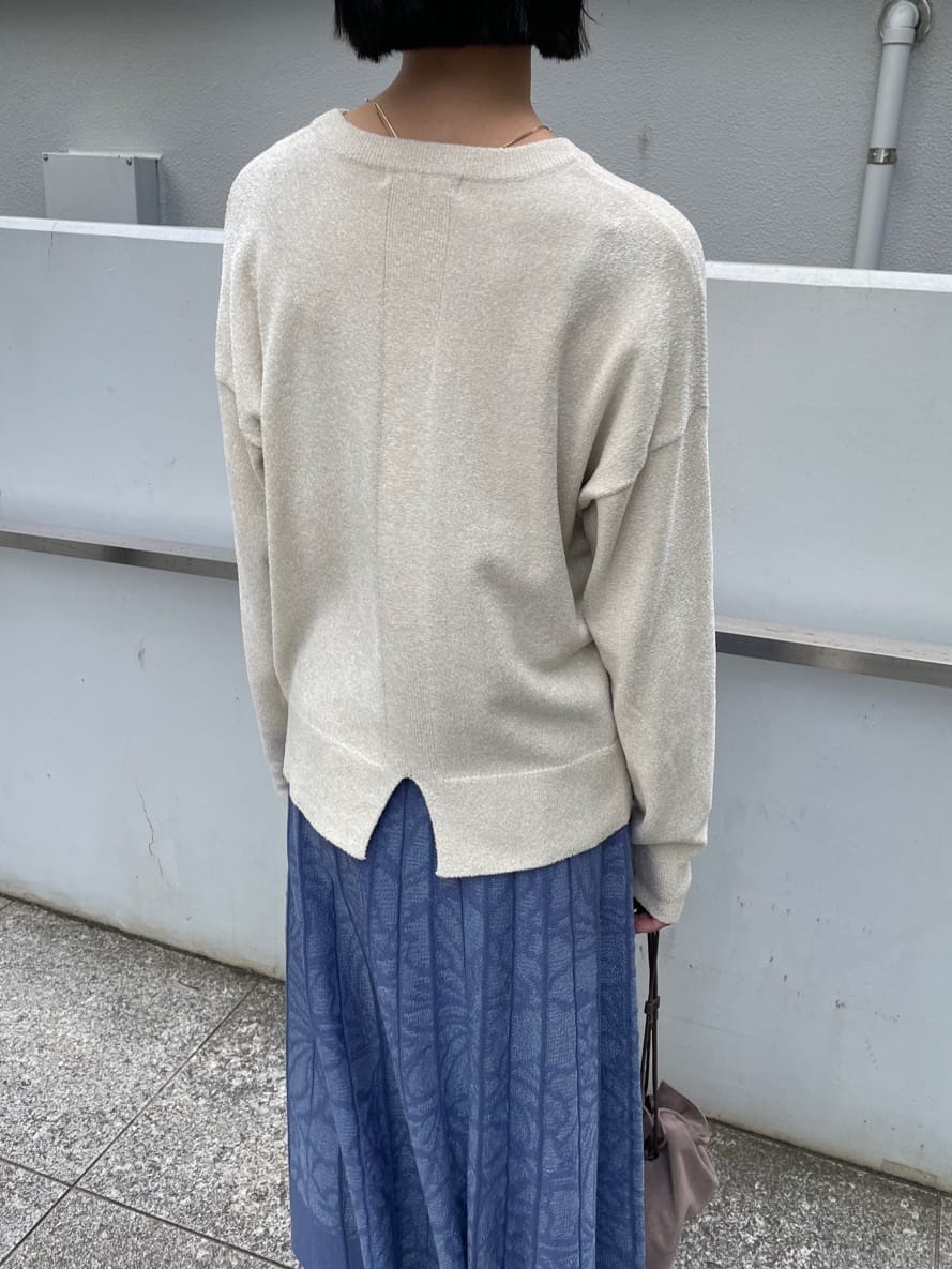 NATSUMIさんの「grove｜ラメモールヤーンプルオーバーニット」を使ったコーディネート