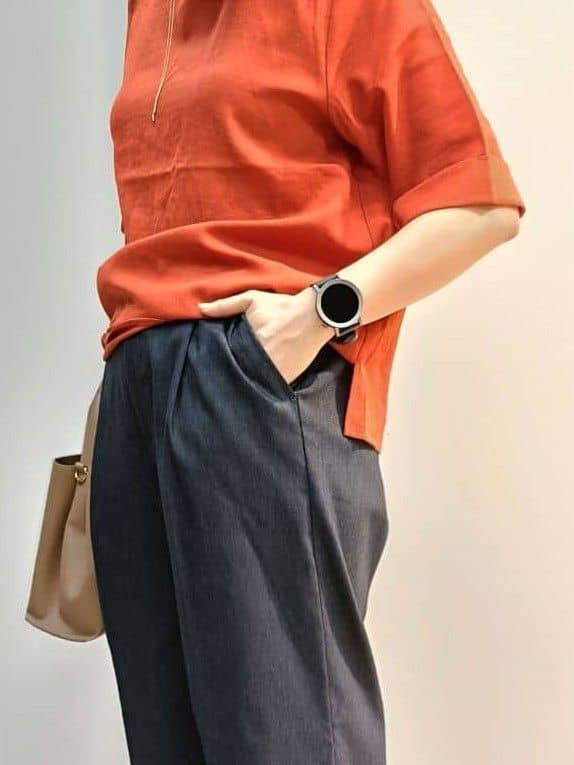 あんさんの「THE SHOP TK｜麻調メッシュブラウス【二の腕カバー/洗える】」を使ったコーディネート