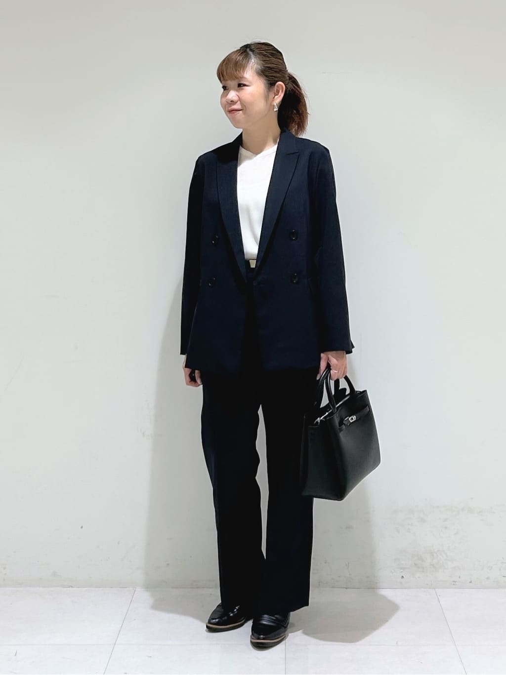 tsuyuさんの「INDIVI｜【UVケア】ライトダブルジャケット」を使ったコーディネート