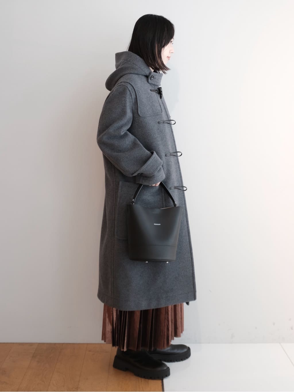 Kishimotoさんの「DRESSTERIOR｜◆Superfineリサイクルメルトンダッフルコート」を使ったコーディネート