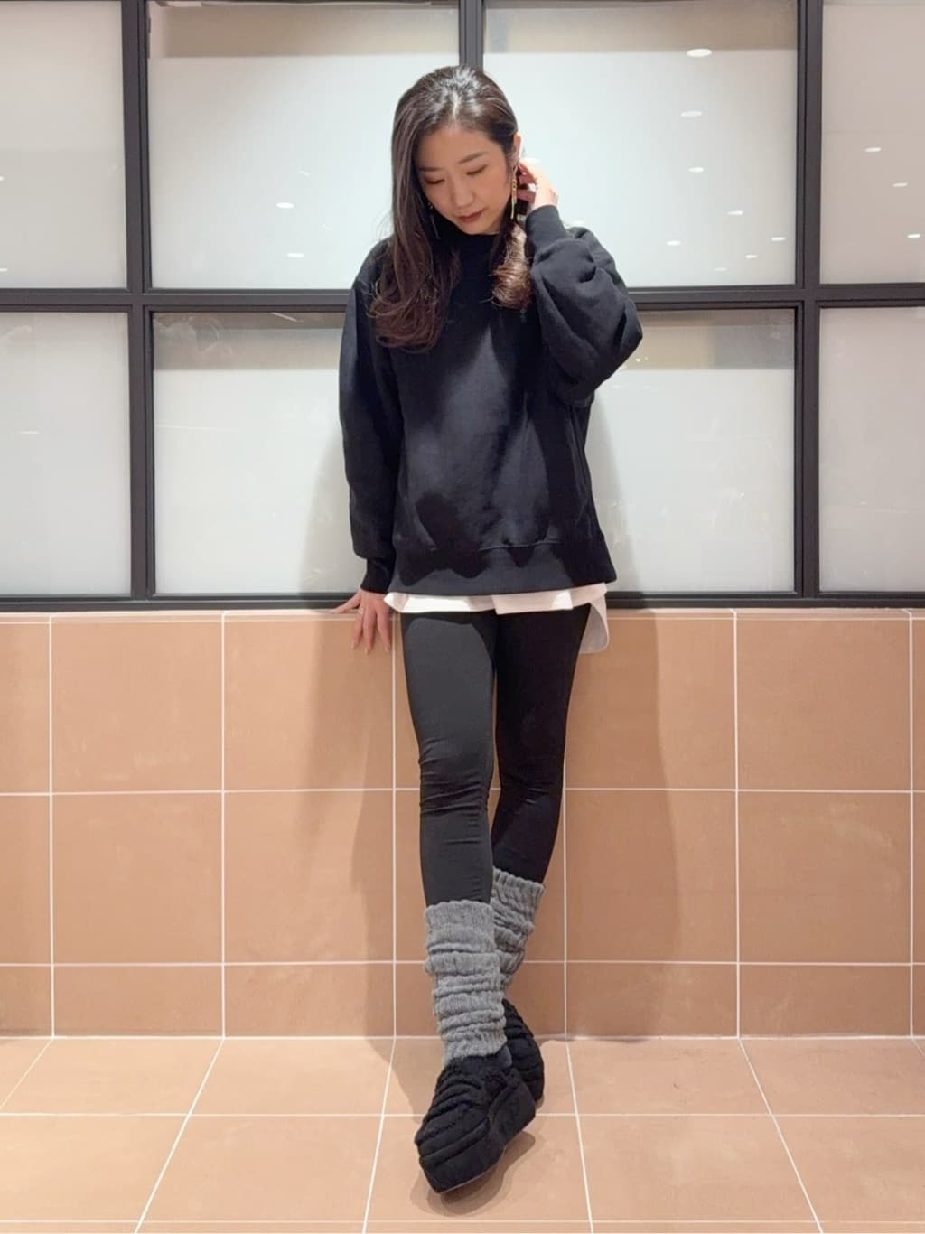 kaoriさんの「ESPERANZA｜ふわもこボアサボ」を使ったコーディネート