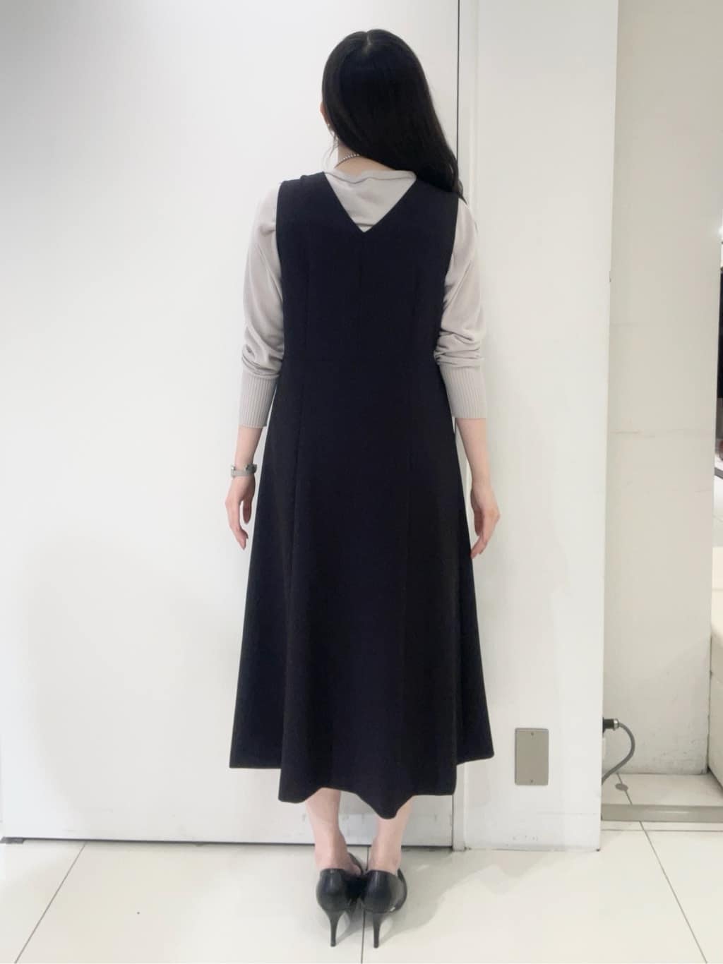 moeさんの「UNTITLED｜【8色展開/体型カバー】魅せるタイムレスニット」を使ったコーディネート