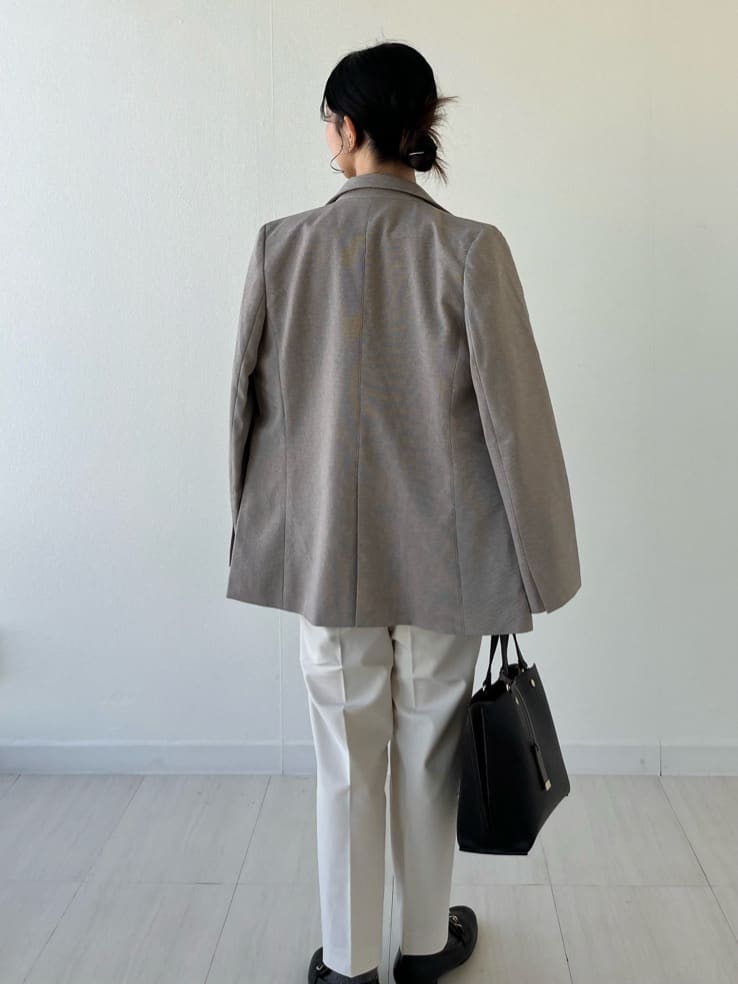 Mori Moriさんの「index｜オフショルダーニット【洗濯機OK】」を使ったコーディネート