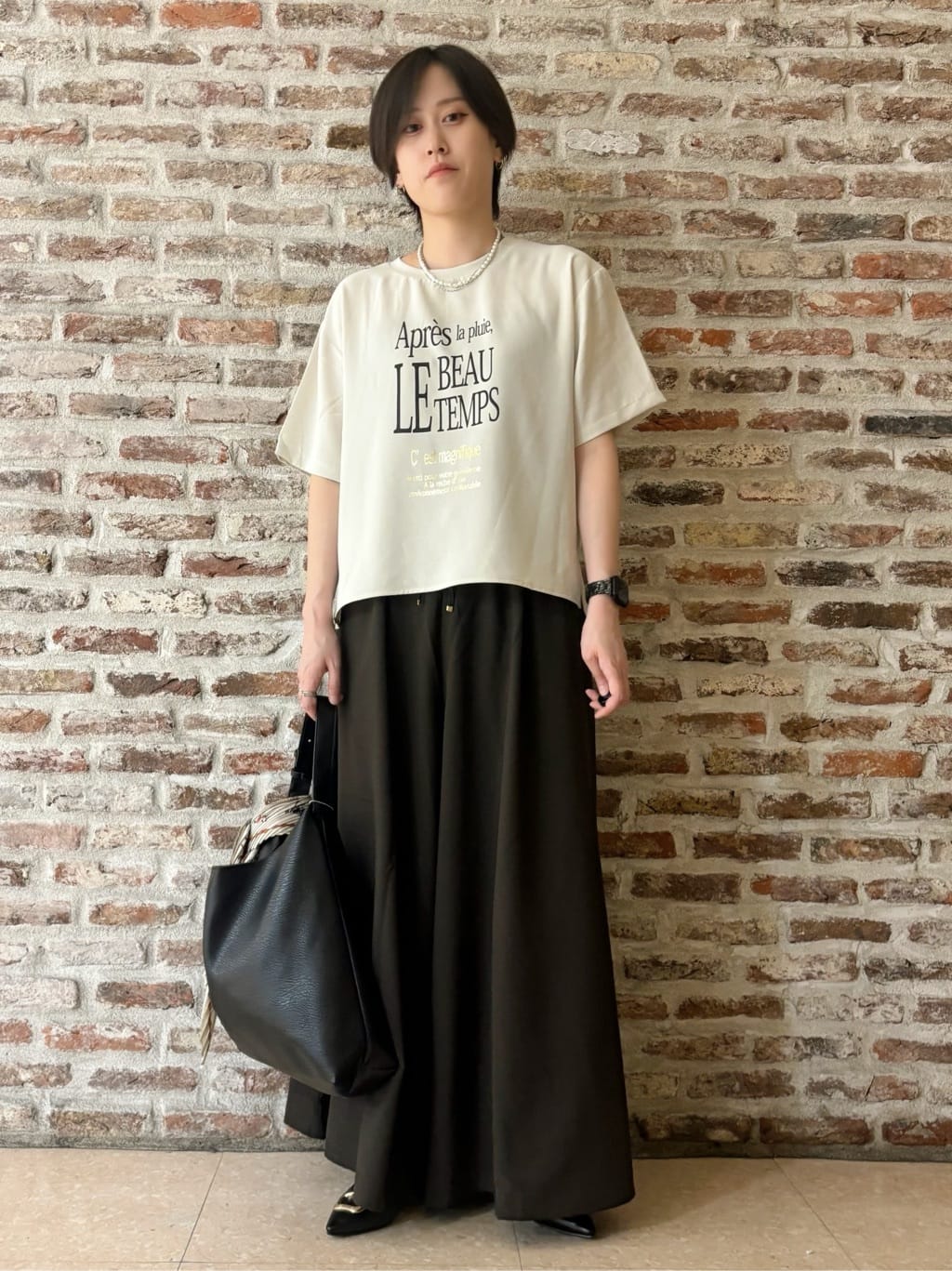 しばさんの「THE SHOP TK｜ランダムリブカーディガン【洗濯機OK】」を使ったコーディネート