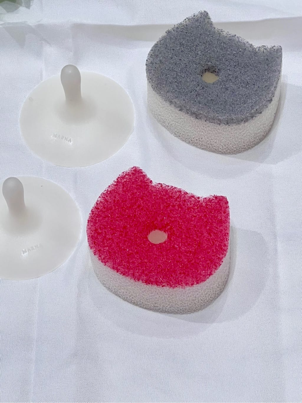 nagiさんの「212 KITCHEN STORE｜POCO neco 洗面スポンジ吸盤付き・PK ＜marna マーナ＞」を使ったコーディネート