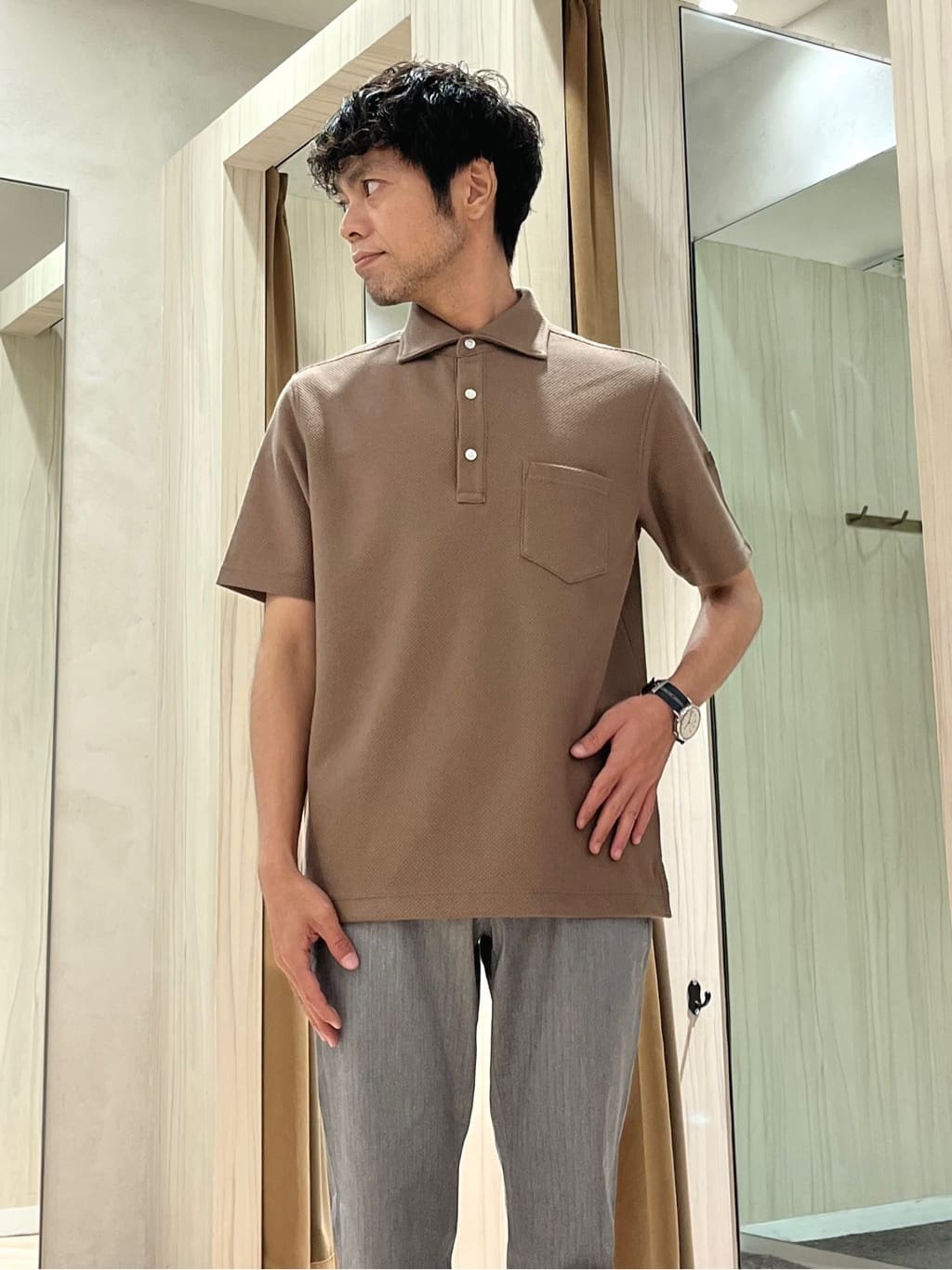 URAさんの「TAKEO KIKUCHI｜【全7サイズ&times;8色展開！】トップマルチヘリンボン パンツ」を使ったコーディネート