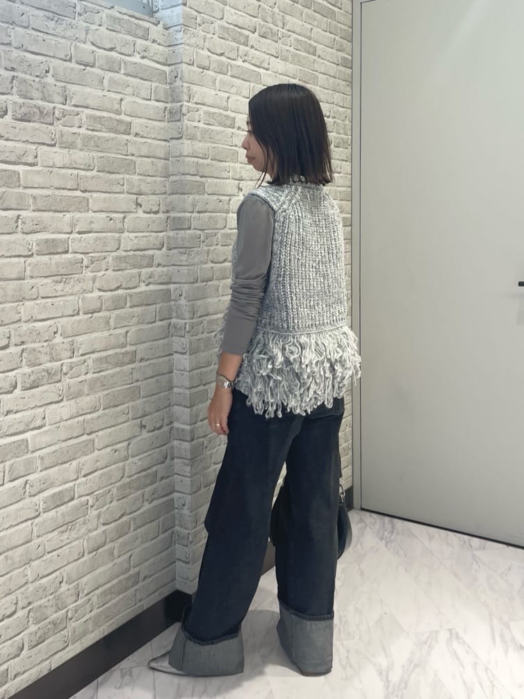 Mikoさんの「INDIVI｜シグネチャーシアーロンT」を使ったコーディネート