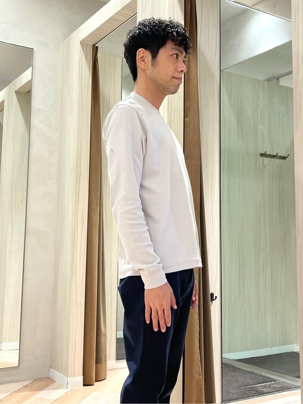 URAさんの「TAKEO KIKUCHI｜ストレッチ テーラードＴシャツ」を使ったコーディネート