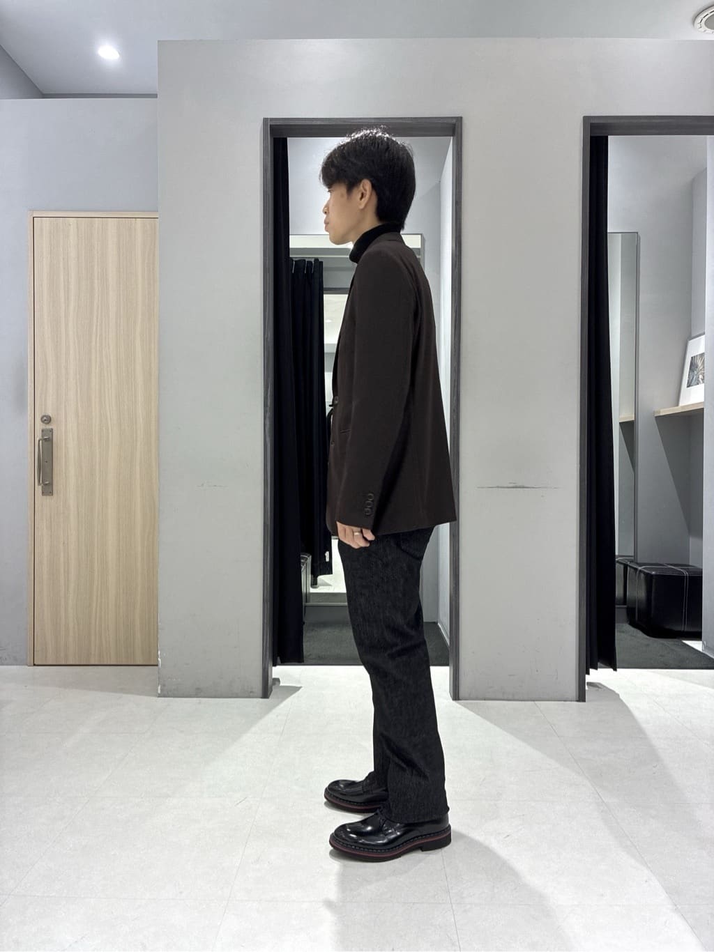 わいずみさんの「TAKEO KIKUCHI｜【360&deg;ストレッチ／セットアップ対応】None Of Stress ジャケット」を使ったコーディネート