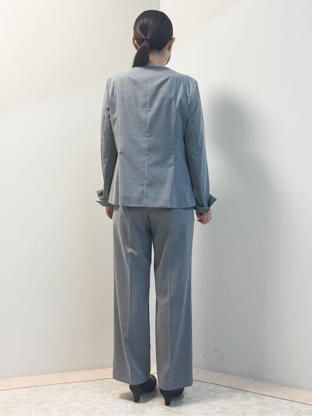 Sawaさんの「Reflect｜【洗える／セットアップ可】ノーカラージャケット」を使ったコーディネート
