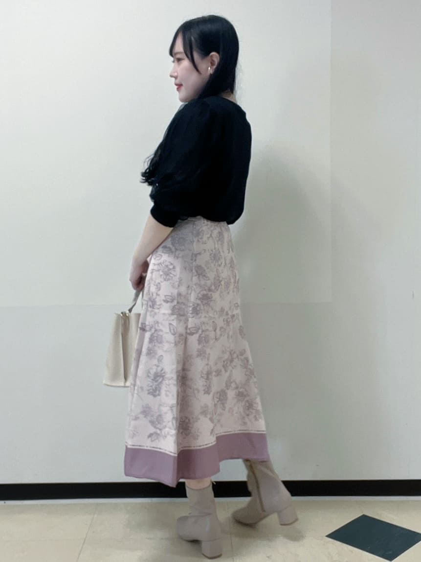 Hitomiさんの「index｜《5色展開》マジョリカプリーツスリーブニット【洗濯機洗い可】」を使ったコーディネート