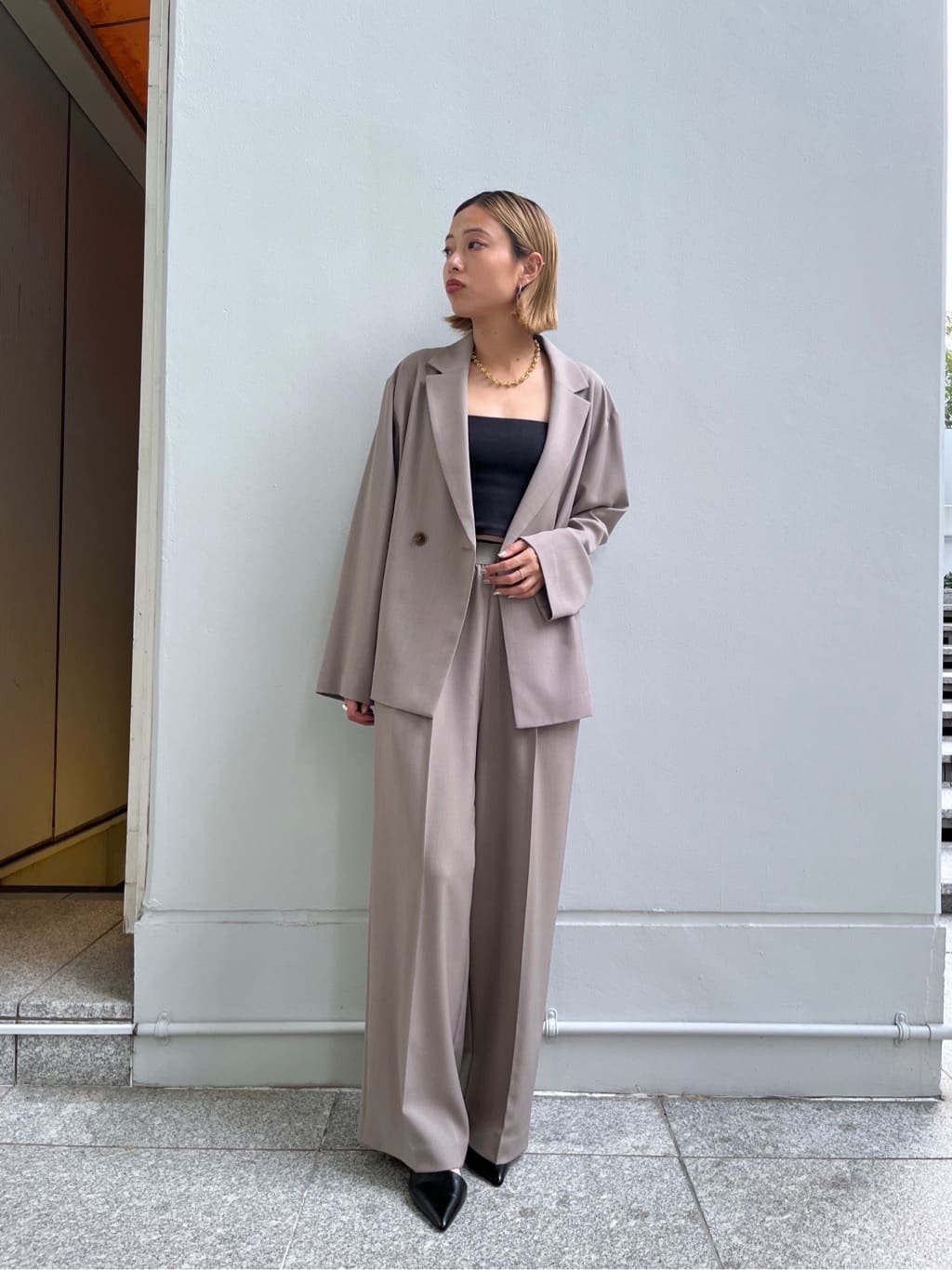 Harukaさんの「INDIVI｜Comfy SET UP｜イージーストレートワイドパンツ【セットアップ対応／通勤/カセット服】」を使ったコーディネート