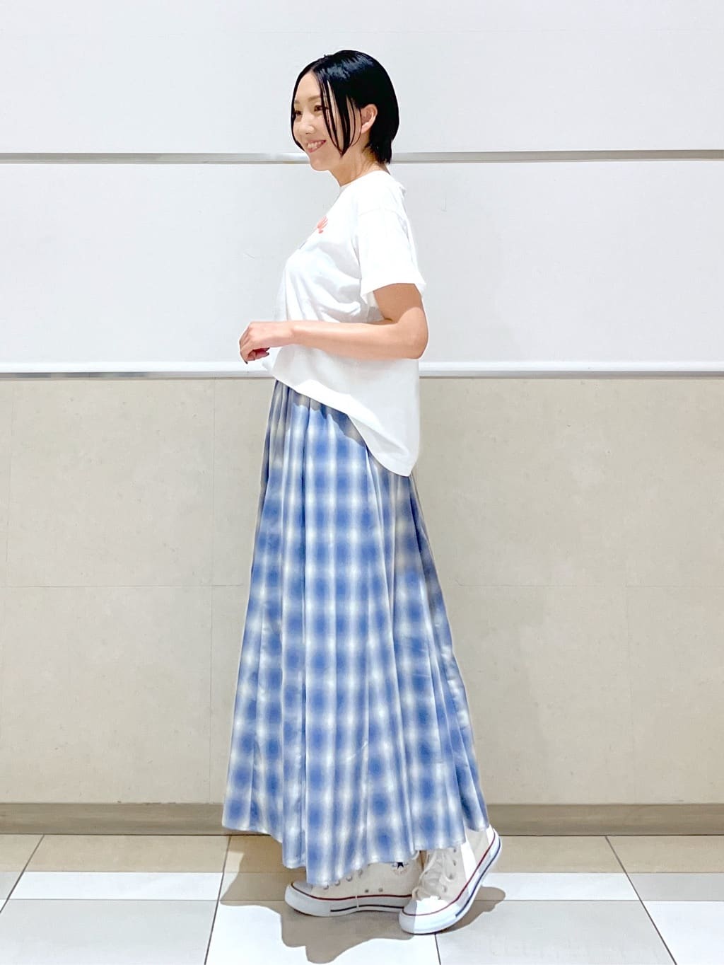 eriko さんの「Dessin｜【洗える】オーガニックコットンロゴTシャツ」を使ったコーディネート