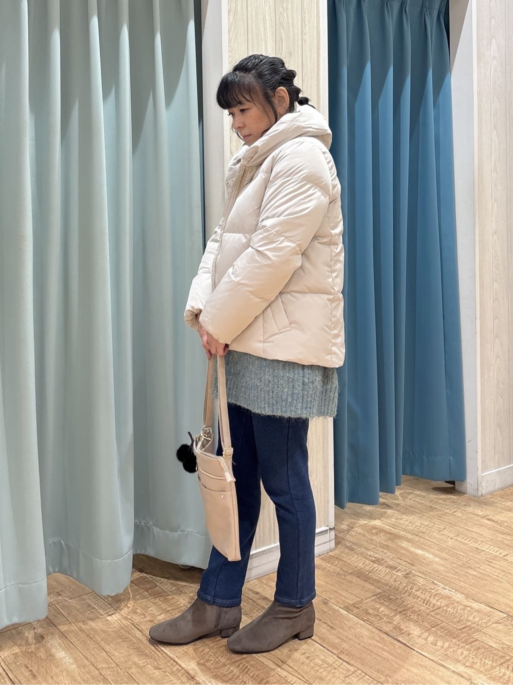 わかさんの「SHOO･LA･RUE｜【撥水/洗える】ショートフーディーダウン」を使ったコーディネート