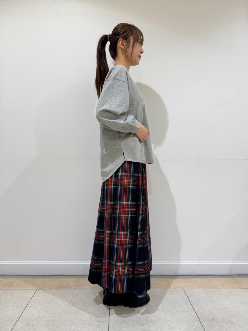 haruさんの「Dessin｜【360度可愛い・洗える】バックヘンリーカットソー」を使ったコーディネート