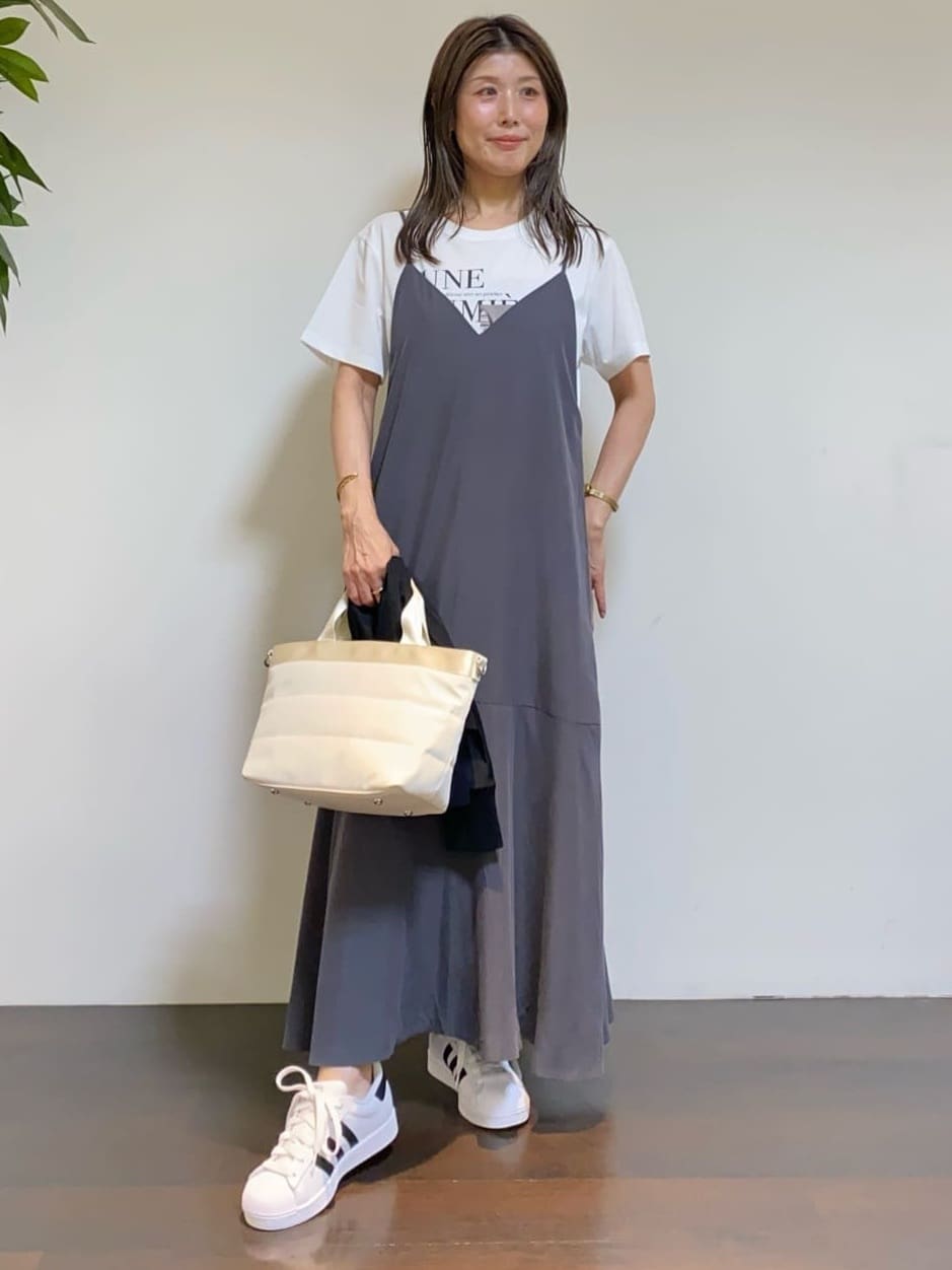tomoさんの「UNTITLED｜【ロゴT/プリントT】グラフィックTシャツ」を使ったコーディネート