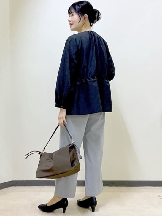  beni_gingerさんの「Reflect｜【マシンウォッシュ可／セットアップ可】コツキ柄プリントブラウス」を使ったコーディネート