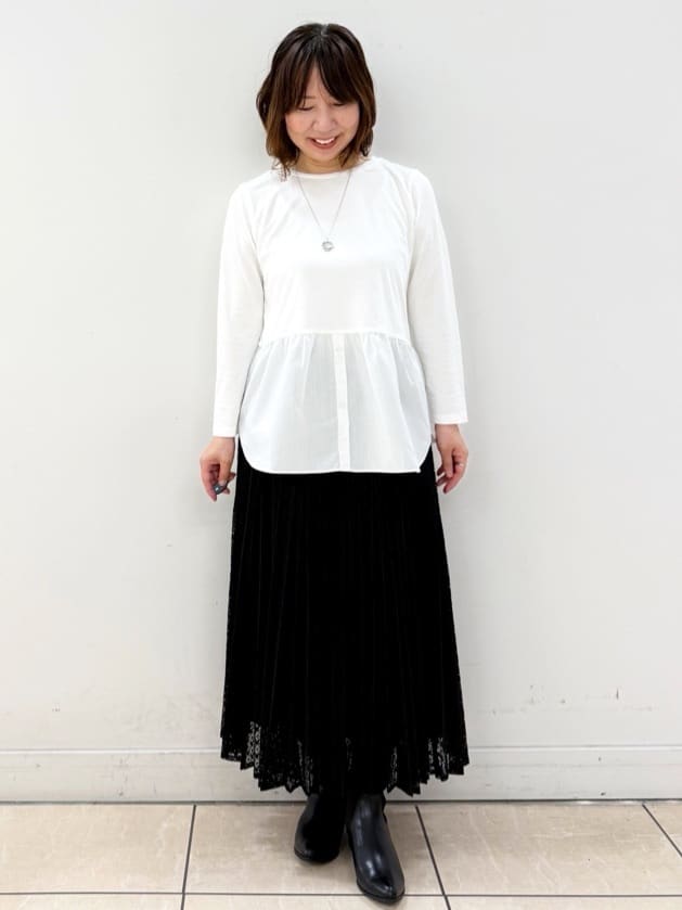 KIKIさんの「Reflect｜【イージーケア】サークルダイヤ柄レースプリーツスカート」を使ったコーディネート