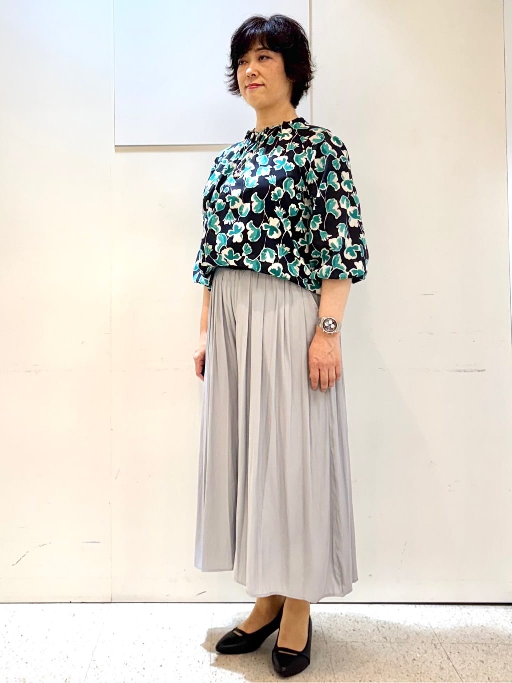 ヤスコさんの「Reflect｜【ウエストゴム仕様／長く着られる◎】スカーチョパンツ」を使ったコーディネート